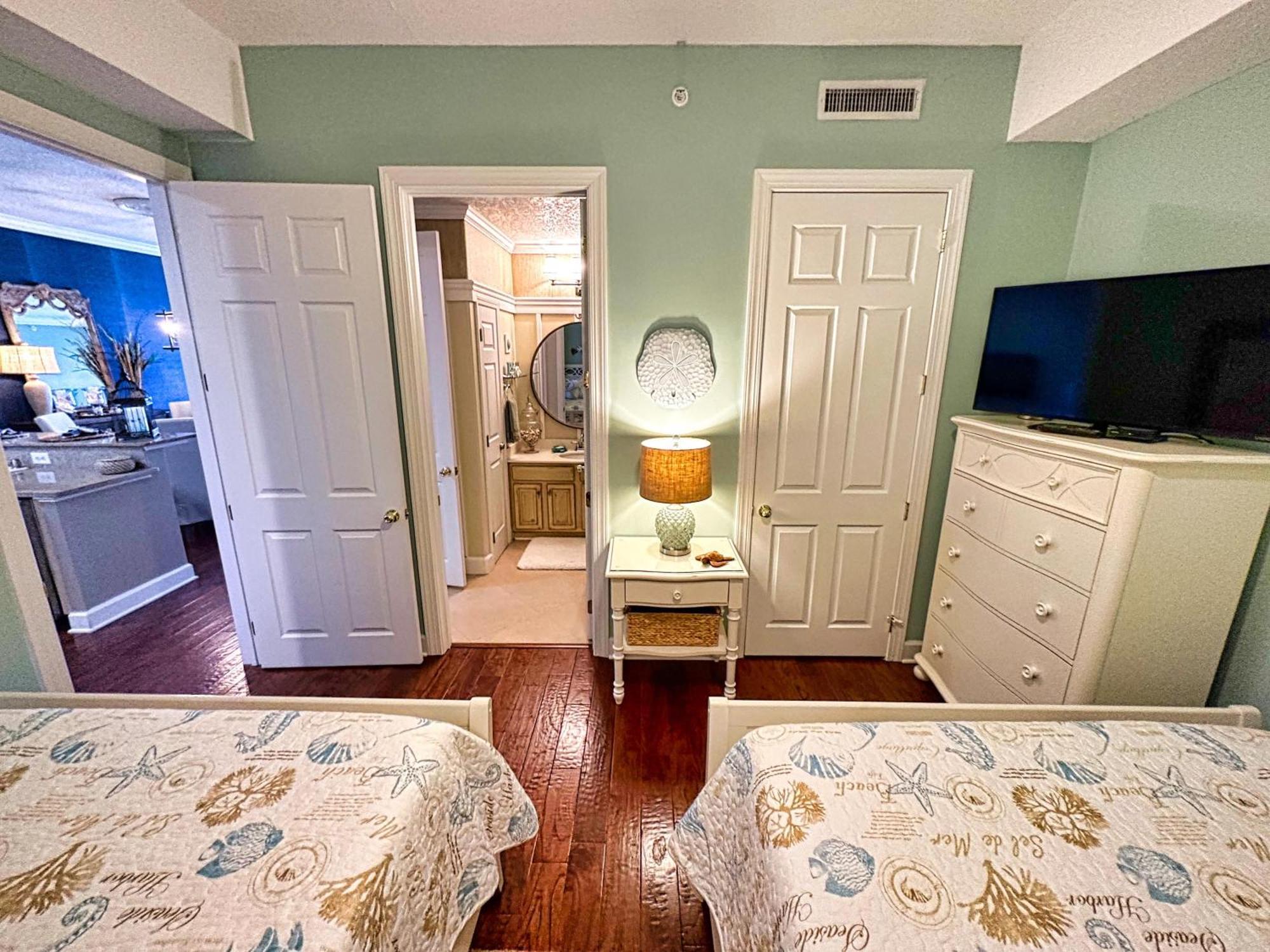 Ocean Reef 2308